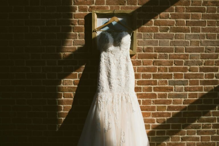Dicas de Vestido para Casamento Civil: Estilo, Conforto e Elegância na Medida Certa